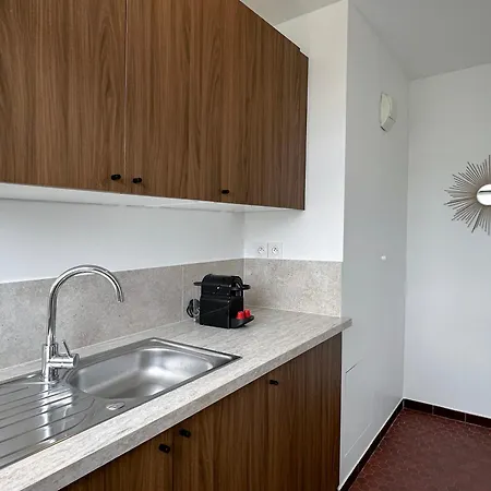 Brand-new With Eiffel Tower View Apartment Paris