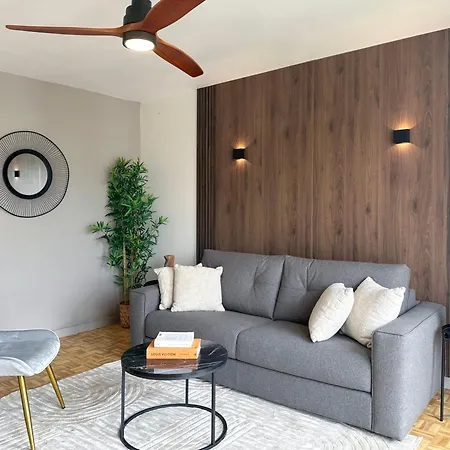 Apartment Brand-new With Eiffel Tower View Paris