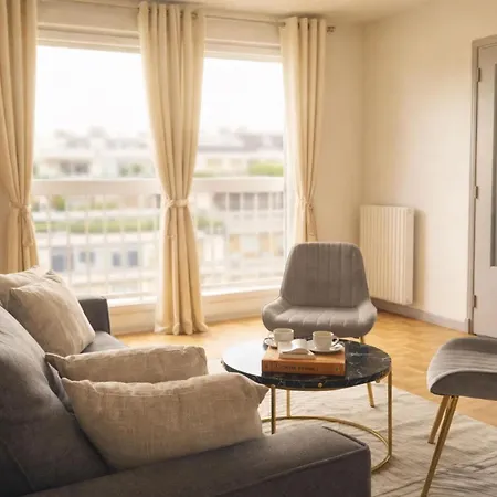 Apartment Porte De Versailles - Premium With Eiffel Tower View And Lift