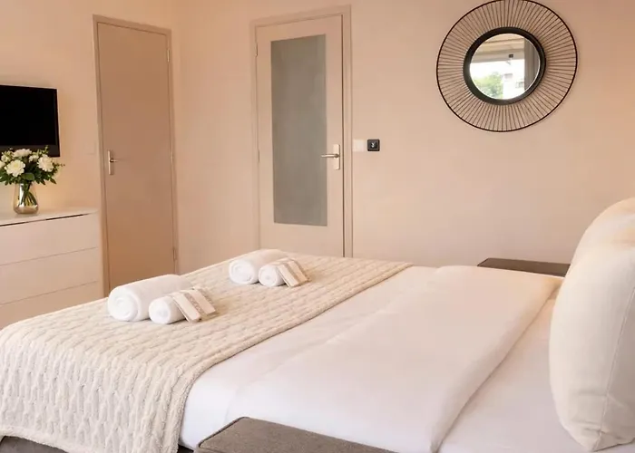 Porte De Versailles - Premium With Eiffel Tower View And Lift * Paris